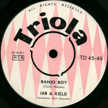 Jan&amp;Kjeld17Triola 45-49 Banjo Boy mit Graunke.jpg