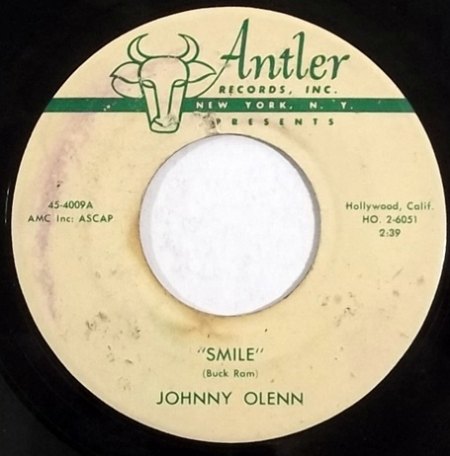 JOHNNY OLENN - Smile -A-.JPG