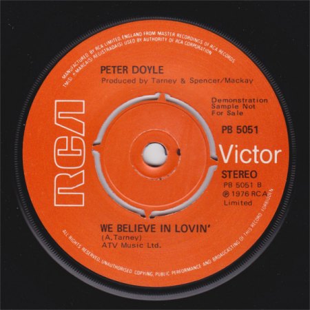 Peter Doyle (GBR 45 RCA PB5051 LB, 26-08-1977) - We Believe In Lovin'.jpg