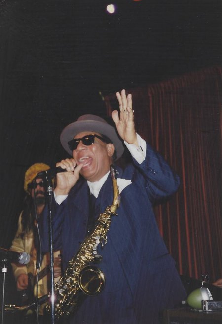 Joe Houston at Harvelle´s in Santa Monica.jpg