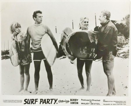 SURF PARTY