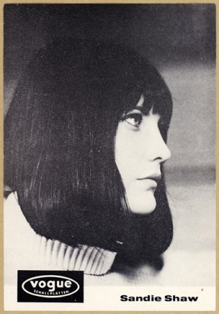Shaw Ak Vogue 1965.jpg