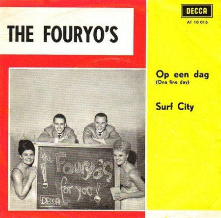 FOURYO'S 3 - Decca 10015 (NL).jpg
