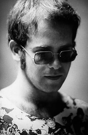 Elton John02.jpg