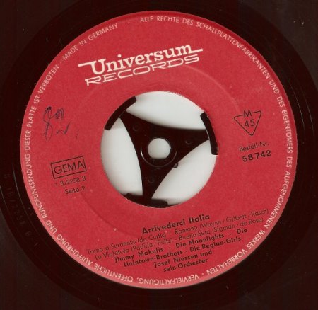 universum_records_58_742_004_204.jpg