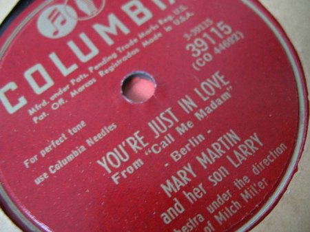 HAGMAN;Larry07mit Mama Mary Martin Col.jpg