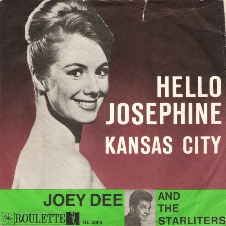 Roulette_4404_Sleeve_Front.jpg