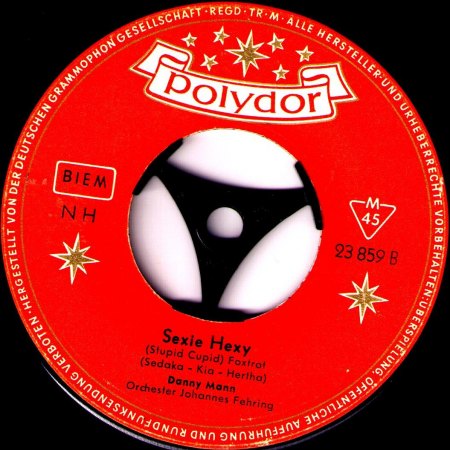 Mann,Danny02SexieHexie 001.jpg