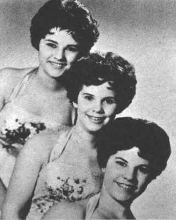 Capri Sisters.jpg