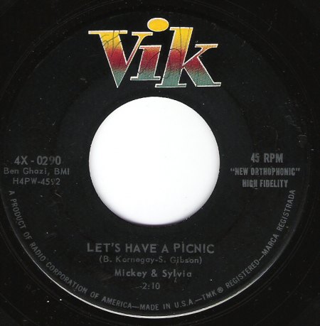 Vik_4X-0290_Label_Front.jpg