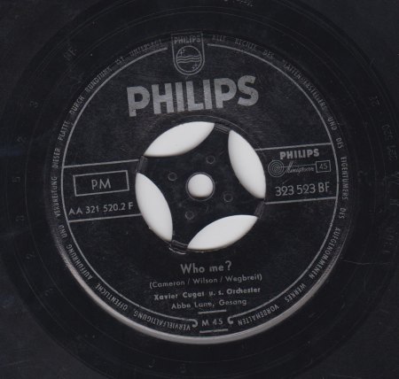 XAVIER CUGAT - Who me -B-.jpg