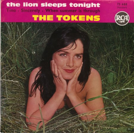 The Tokens (75688) - The Lion Sleeps Tonight --- front.jpg