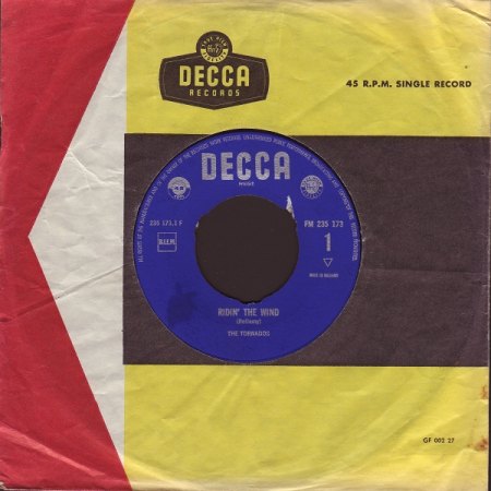 k-Tornados NL FM 235 173 A.jpg