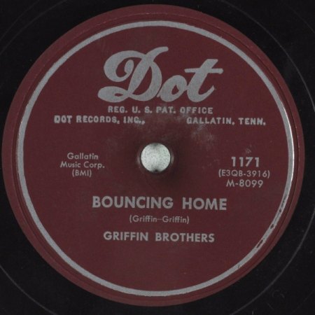Griffin Brothers04bBouncing Home Dot 1171.jpeg