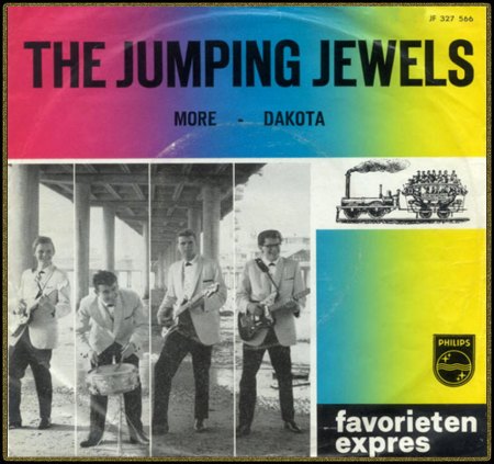 JUMPING JEWELS - DAKOTA_IC#002.jpg