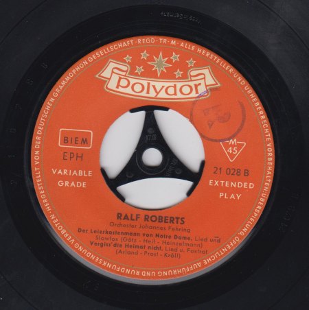 RALF ROBERTS-EP -B-.jpg