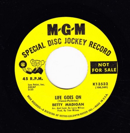 BETTY MADIGAN - Life goes on -B-.JPG