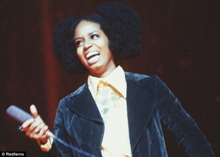 Bass, Fontella - -.jpg