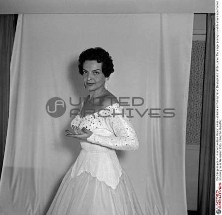 United Archives-2.UNA_01951327-Preview.jpg
