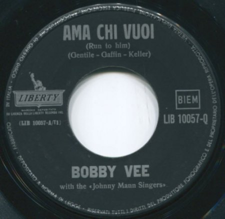 Vee,Bobby34Ama Chi Vuoi Run to him.JPG