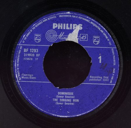 Soeur Sourire_09_Bildgröße ändern.jpg