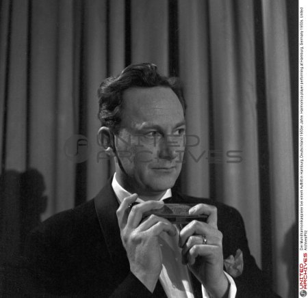 United Archives-2.UNA_02028491-Preview.jpg