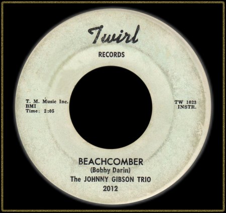 JOHNNY GIBSON TRIO - BEACHCOMBER_IC#002.jpg