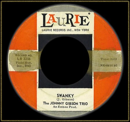 JOHNNY GIBSON TRIO - SWANKY_IC#003.jpg