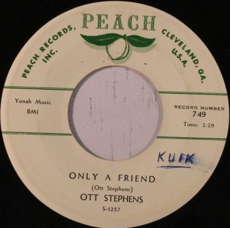 Stephens,Ott01Only A friend Peach 749.JPG
