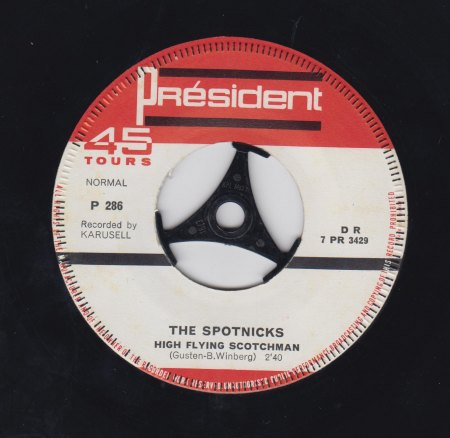 SPOTNICKS - High Flying Scotchmaen -B-.jpg