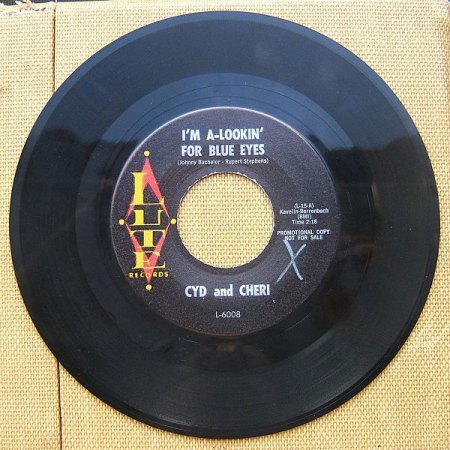 k-Lute 6008.JPG