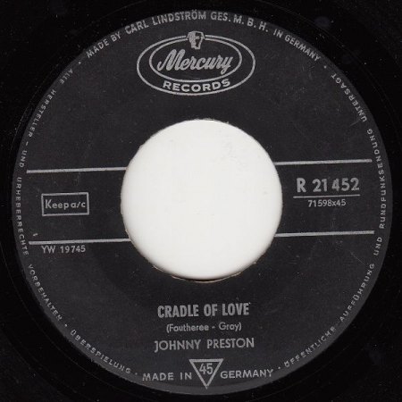 k-Cradle Of Love bei uns.jpg