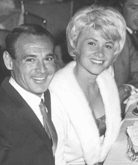 Hall,Diane02mit Ray Anthony.jpg