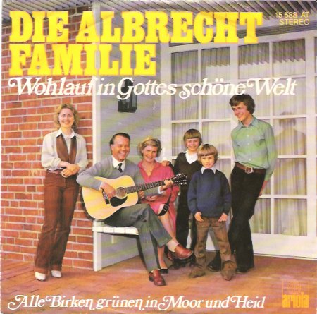 Ariola_15588AU_Sleeve_Front.jpg