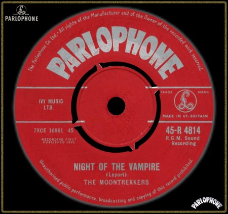 MOONTREKKERS - NIGHT OF THE VAMPIRE_IC#002.jpg
