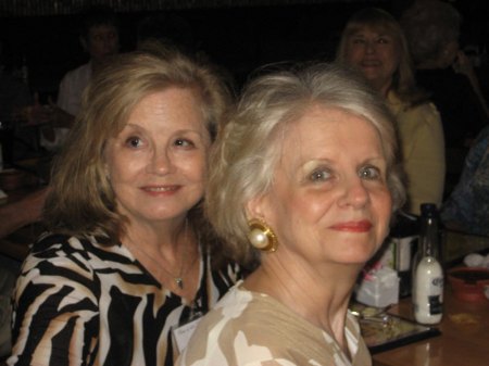 chelette sisters reunion.jpg