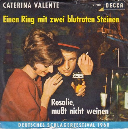 C.VALENTE - Ein Ring mit zwei blutroten Steinen -CV VS -.jpg