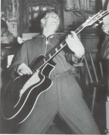 OSSI BRUNN.jpg