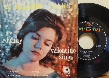 Valentino,Danny03MGM X 2508.JPG