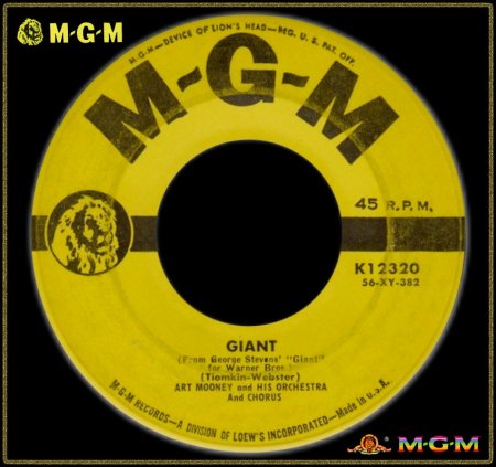 ART MOONEY - GIANT_IC#002.jpg