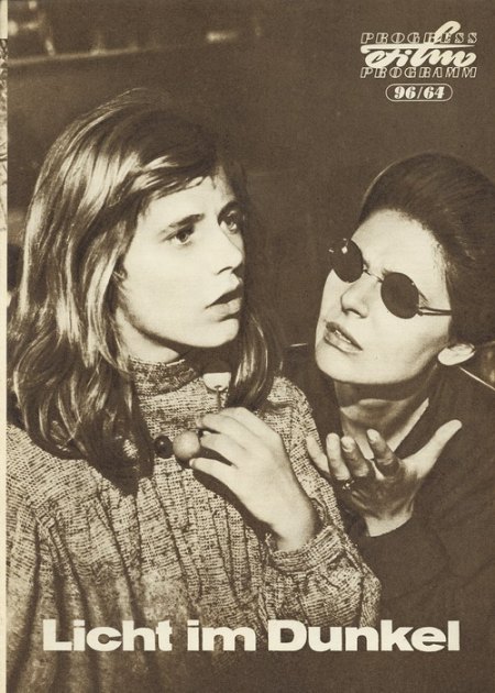 Licht im Dunkel _Bildgröße ändern.jpg