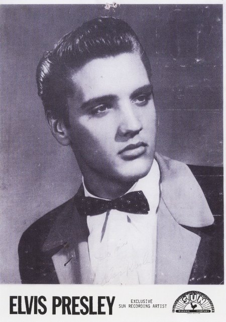 Presley, Elvis - Buch (8)x_Bildgröße ändern.jpg