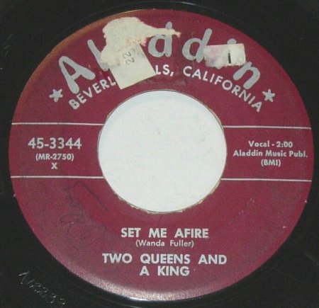 Two queens03.jpg