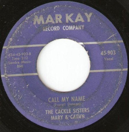 Cackle Sisters01b.jpg