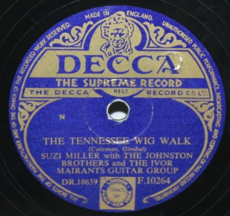Miller,Suzi03aTennessee Wig Walk.JPG