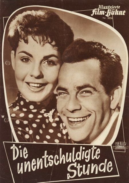 Unentschuldigte Stunde, die  (2x)  _Bildgröße ändern.jpg