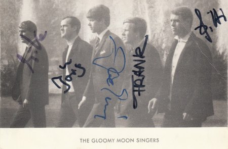 gloomymoon.jpg