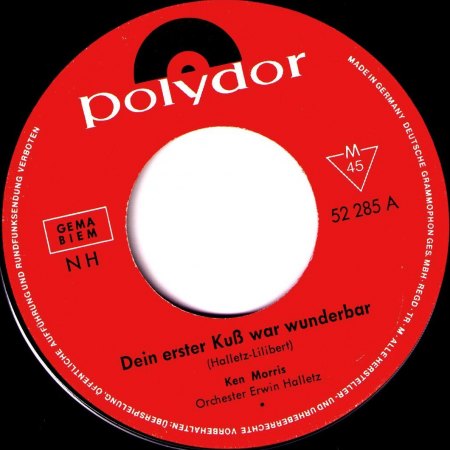 Morris,Ken01DeinersterKuss 001.jpg
