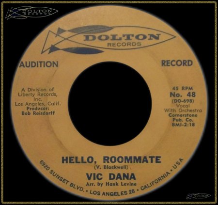VIC DANA - HELLO ROOMMATE_IC#003.jpg