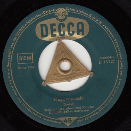 k-Hoch- und Deutschmeister-Kapelle 2.jpg